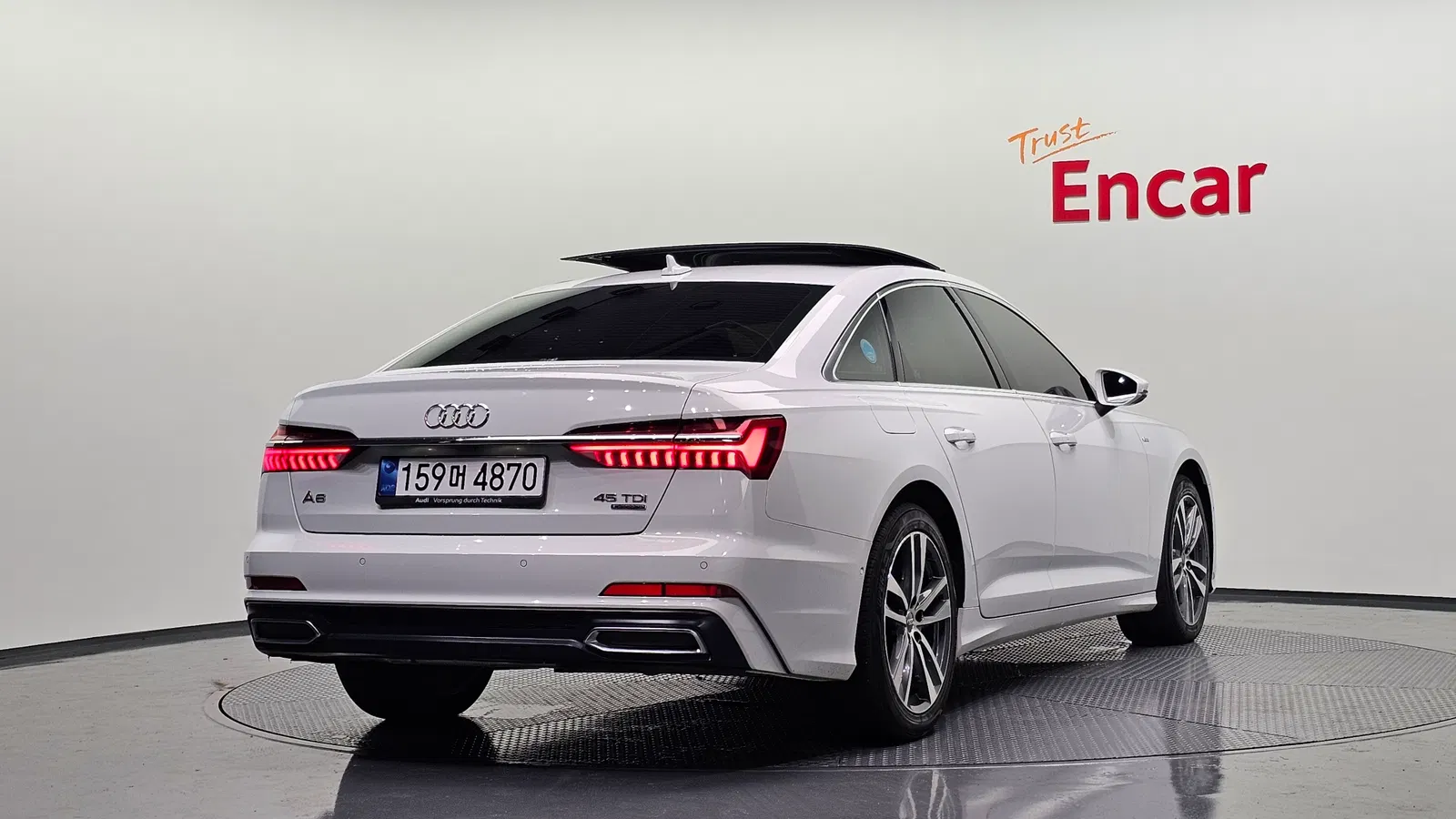 Audi A6 (C8) 45 TDI Quattro Premium 2021 — photo 1 sur 32