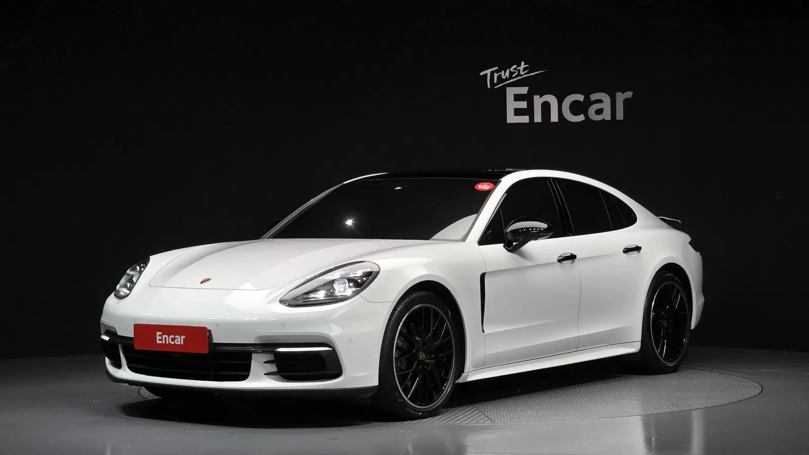 Porsche Panamera (971) 2.9 4S 2018 — photo 1 sur 26