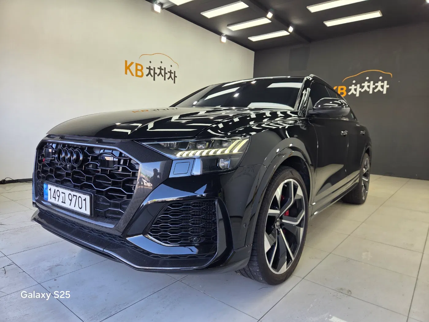 Audi RSQ8 (4M) 4.0 TFSI Quattro 2022 — photo 1 sur 26