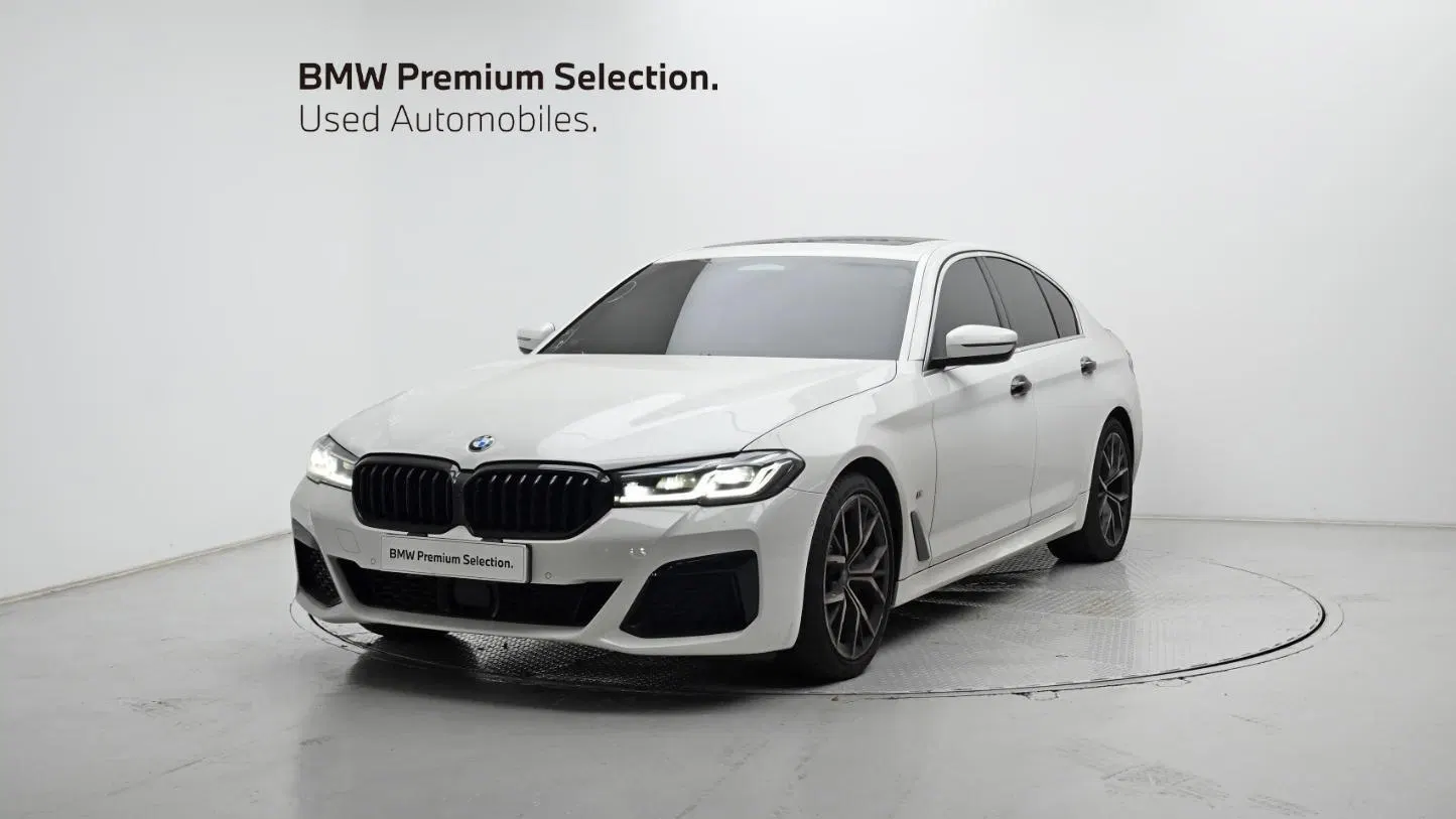 BMW Série 5 (G30) 530i xDrive M Sport 2023 — photo 1 sur 8