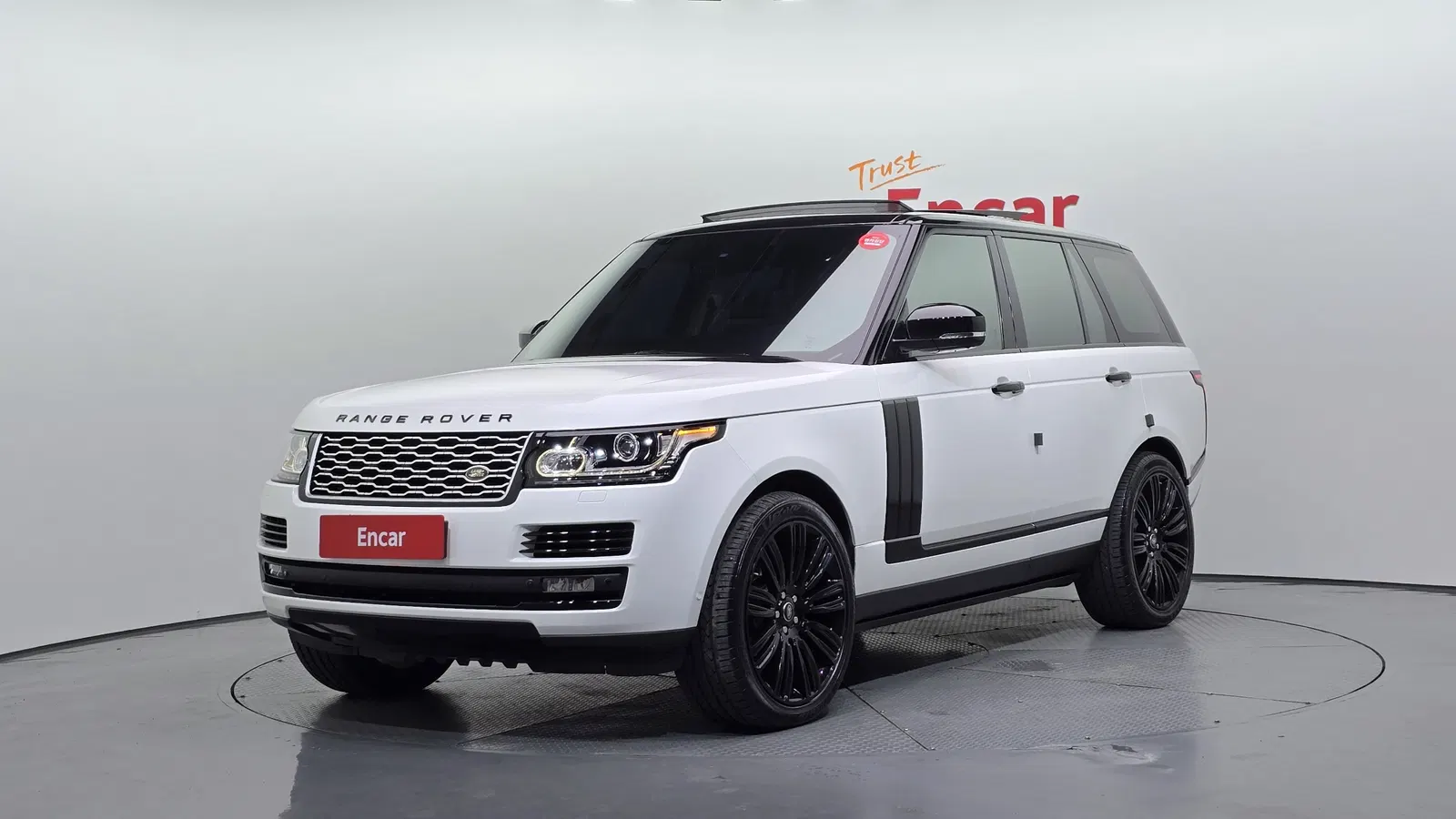 Land Rover Range Rover 4e génération 4.4 SDV8 Vogue SE Diesel 2014 — photo 1 sur 20