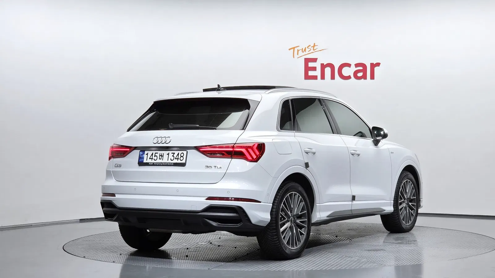 Audi Q3 (F3) 35 TDI Premium 2023 — photo 1 sur 31