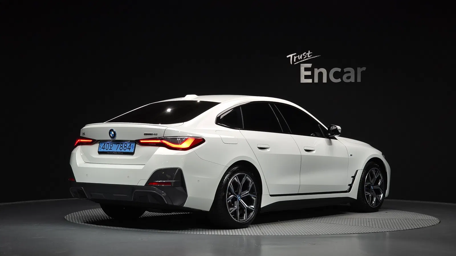 BMW i4 eDrive40 M Sport Pro 2024 — photo 1 sur 39