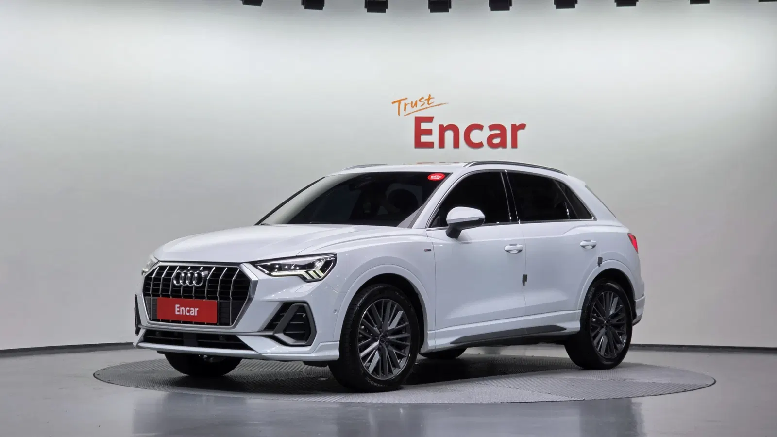 Audi Q3 (F3) 35 TDI Premium 2023 — photo 1 sur 20