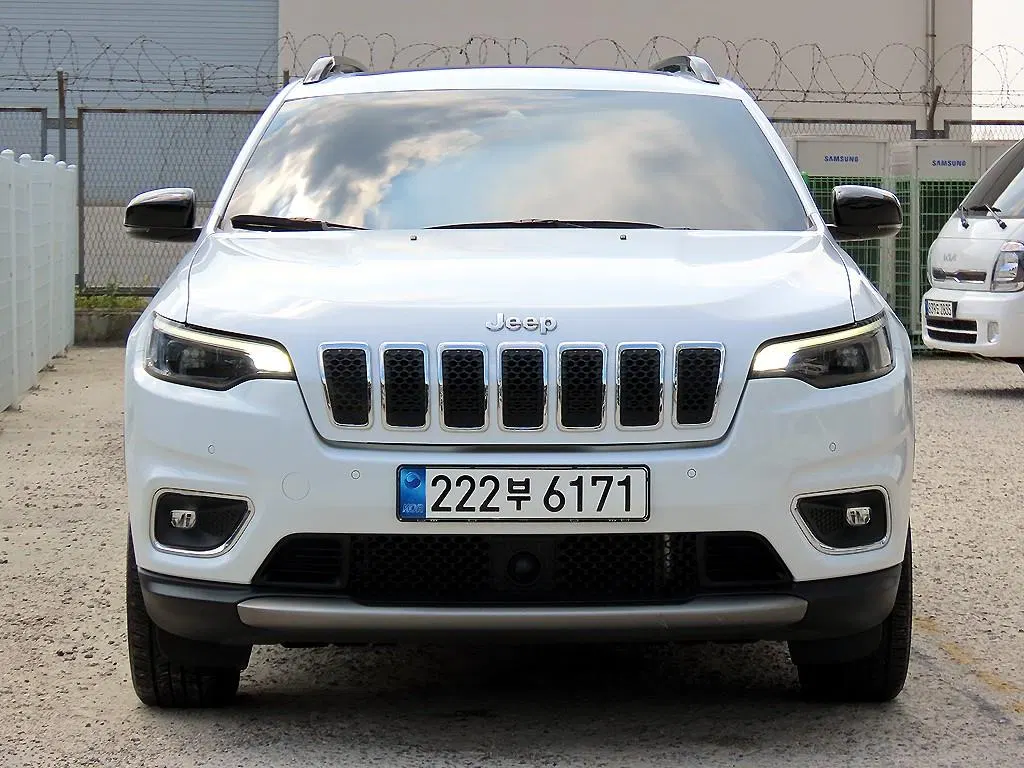 Jeep Cherokee(KL) 2.4 Limited AWD 2022 — photo 1 sur 26