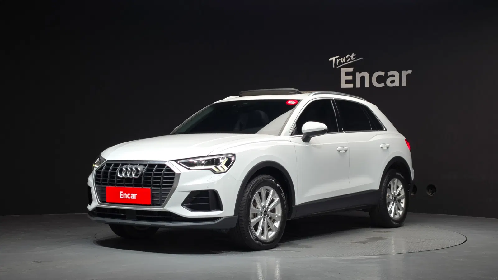 Audi Q3 (F3) 35 TDI 2023 — photo 1 sur 33