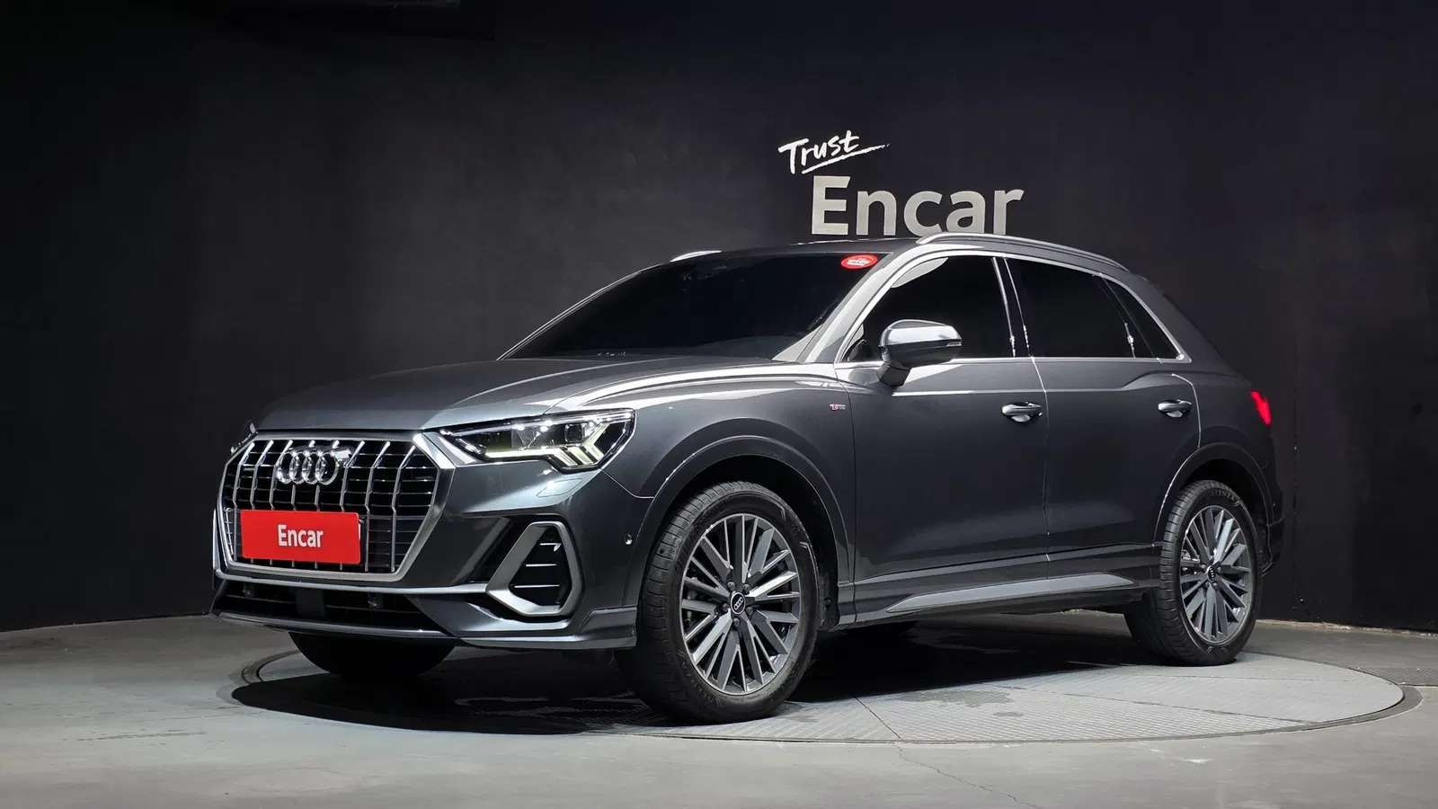 Audi Q3 (F3) 35 TDI Quattro Premium 2023 — photo 1 sur 36