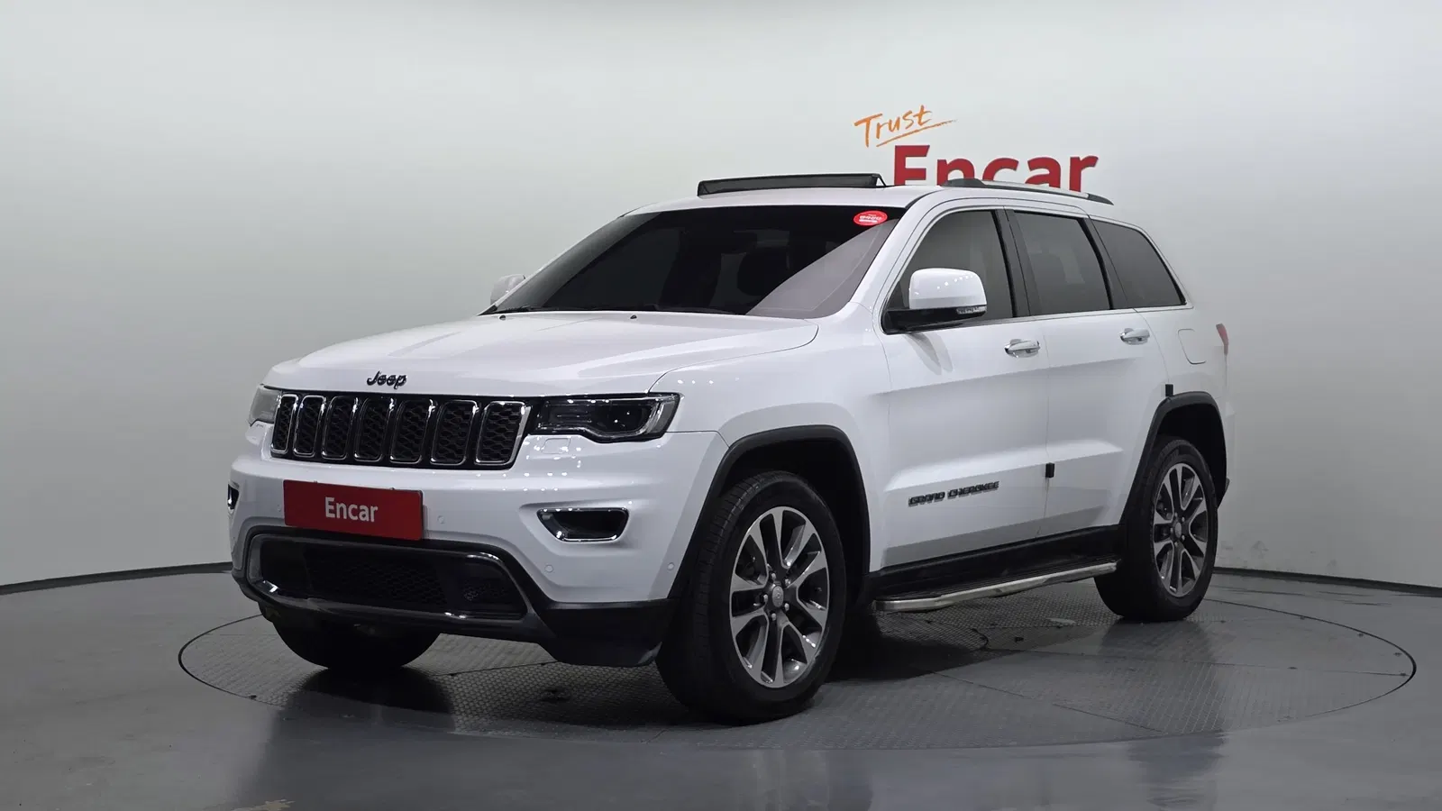 Jeep Grand Cherokee 3.6 Limited 2018 — photo 1 sur 34