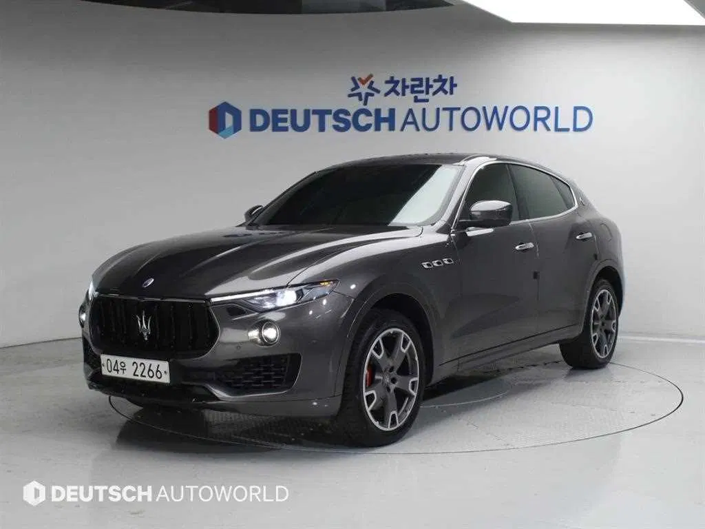Maserati Levante 3.0 AWD Sport 2017 — photo 1 sur 26