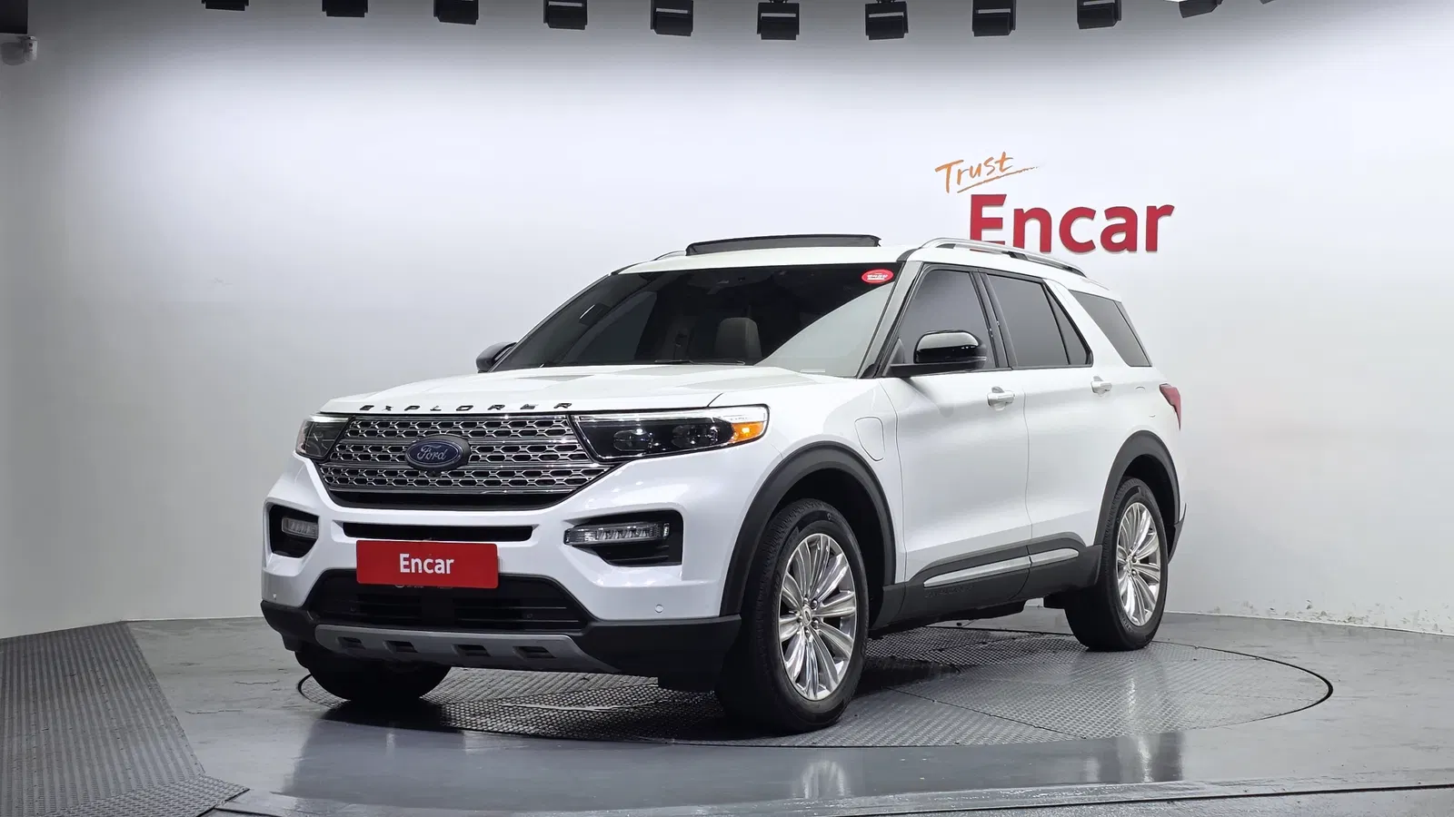 Ford Explorer 6e génération 3.0 PHEV 2021 — photo 1 sur 20