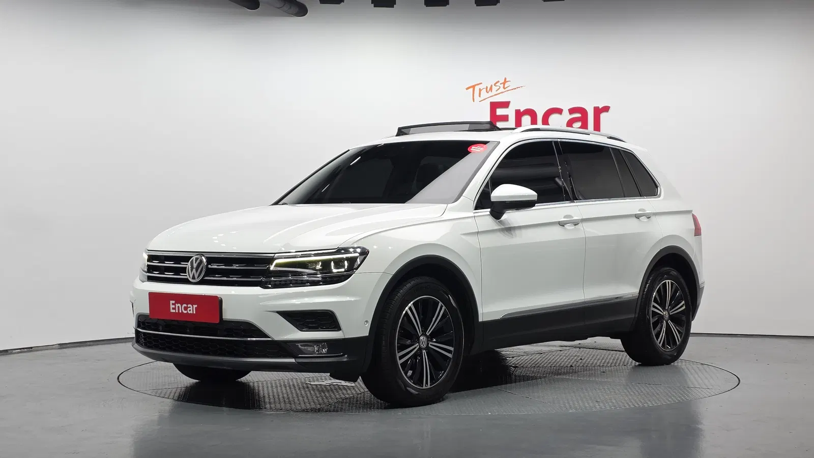 Volkswagen Tiguan 2e génération 2.0 TDI Prestige 2020 — photo 1 sur 39
