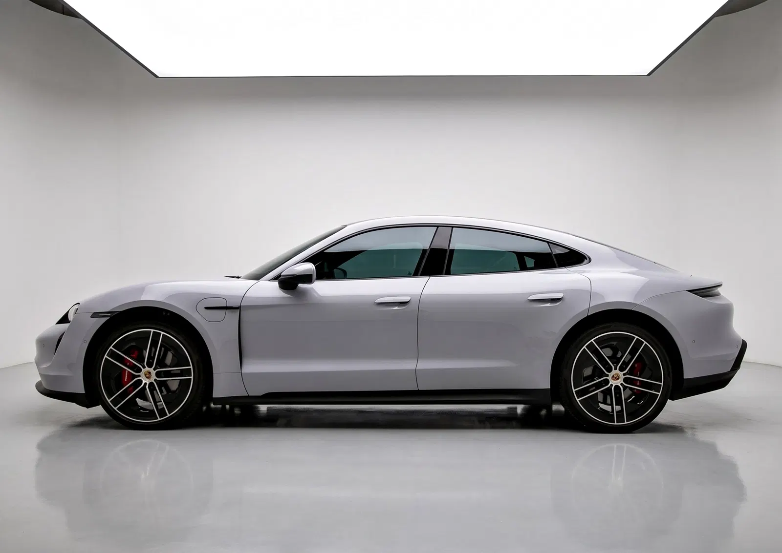 Porsche Taycan 4S 2025 — photo 1 sur 26