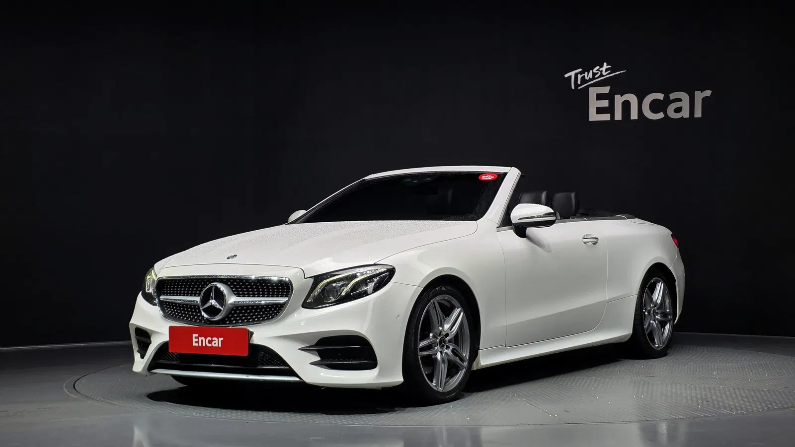 Mercedes-Benz Classe E E220d Cabriolet (W213) 2018 — photo 1 sur 20