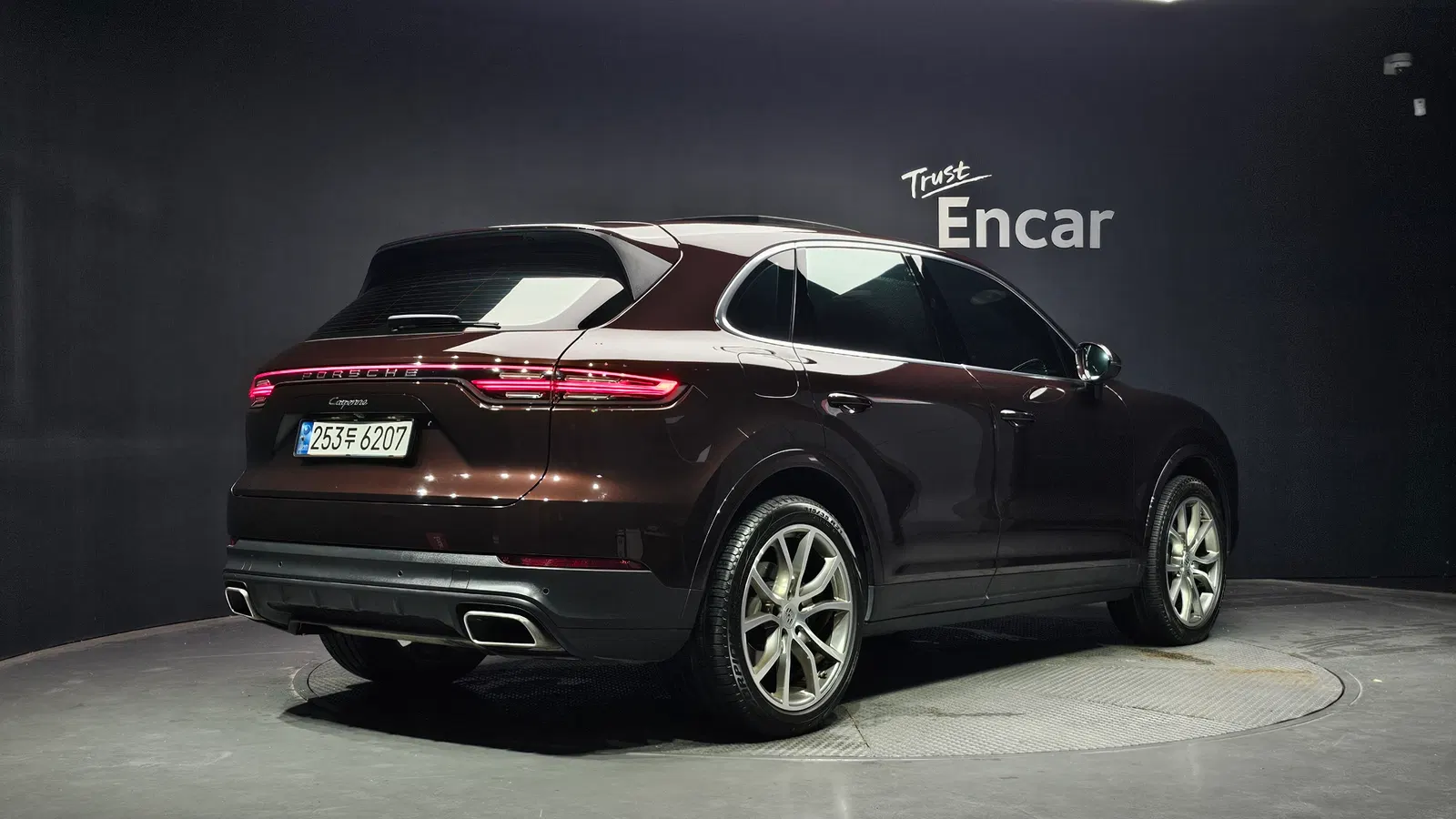 Porsche Cayenne (PO536) 3.0 2019 — photo 1 sur 35