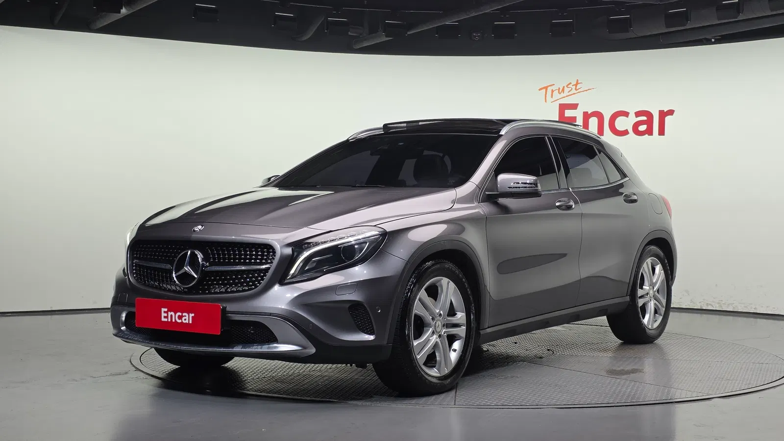 Mercedes-Benz GLA GLA200 d 4MATIC (X156) 2016 — photo 1 sur 20