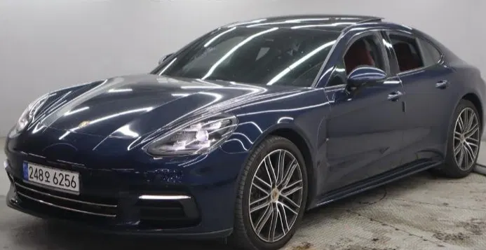 Porsche Panamera (971) 3.0 AWD 2018 — photo 1 sur 13
