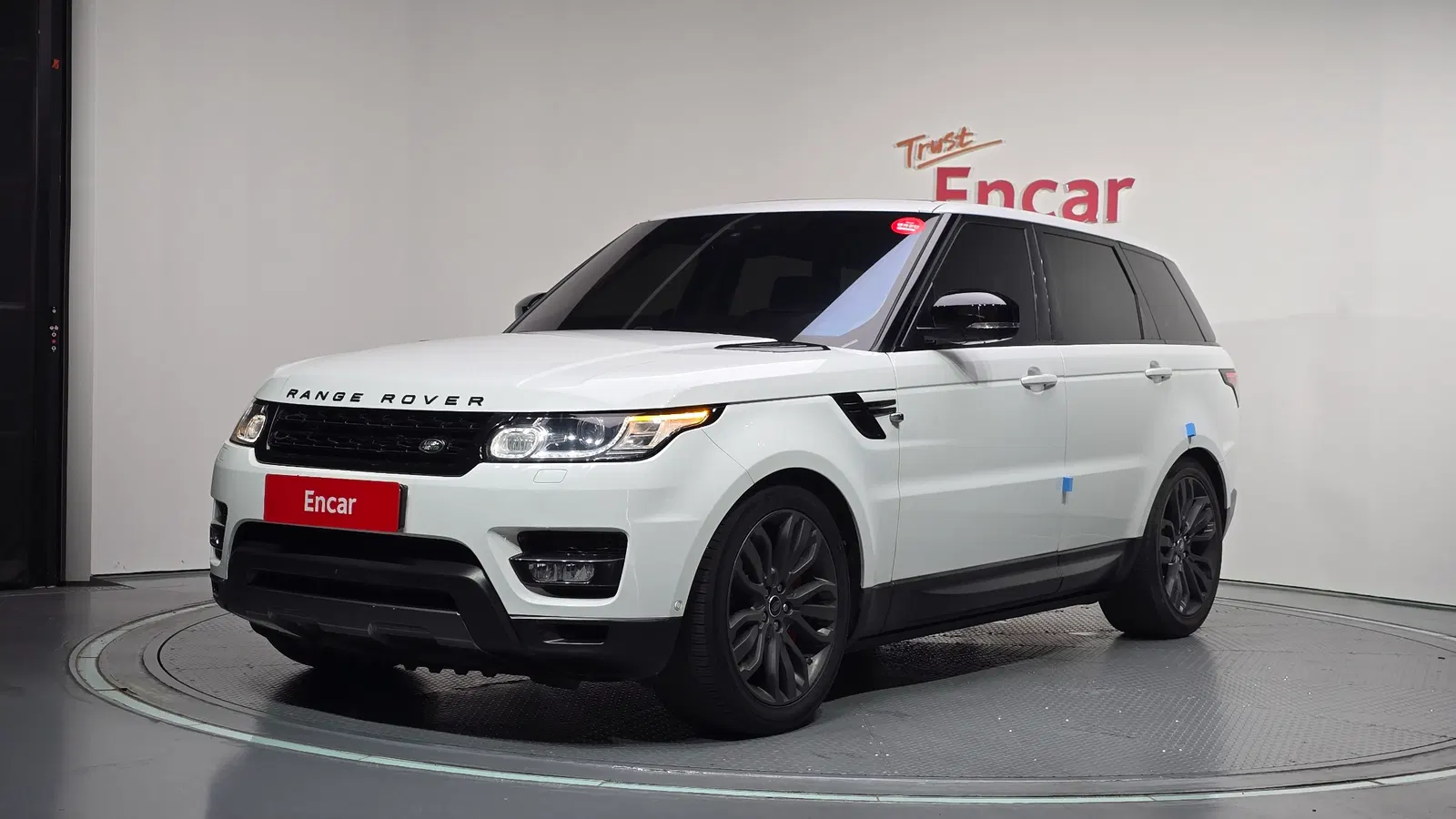 Land Rover Range Rover Sport 2e génération 3.0 SDV6 HSE Dynamic 2017 — photo 1 sur 20