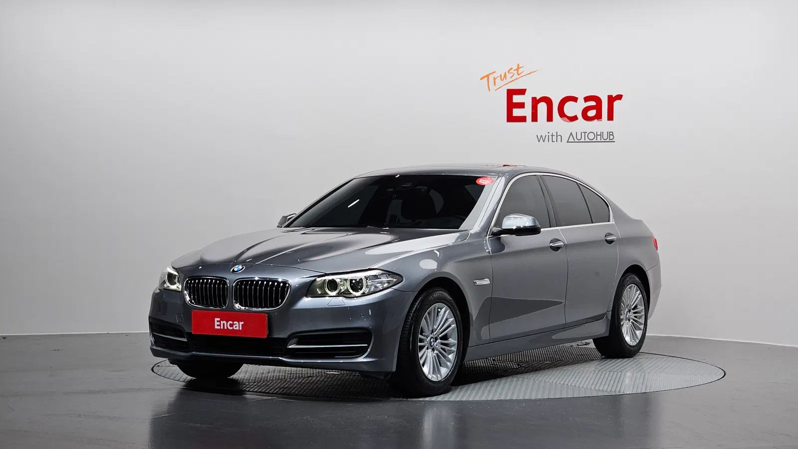 BMW Série 5 (F10) 520d 2014 — photo 1 sur 20