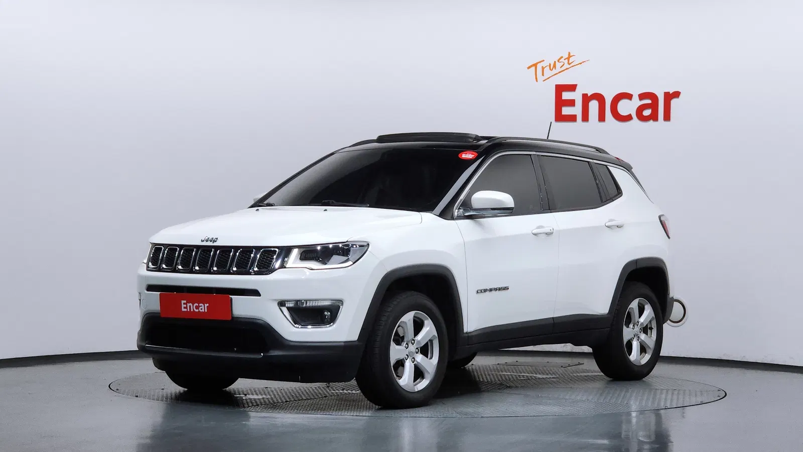 Jeep Compass 2e génération 2.4 Limited AWD 2019 — photo 1 sur 32