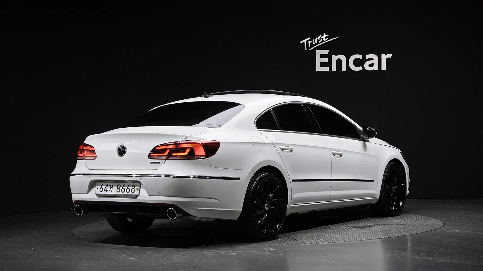 Volkswagen CC 2.0 TDI BlueMotion 4Motion 2014 — photo 1 sur 32