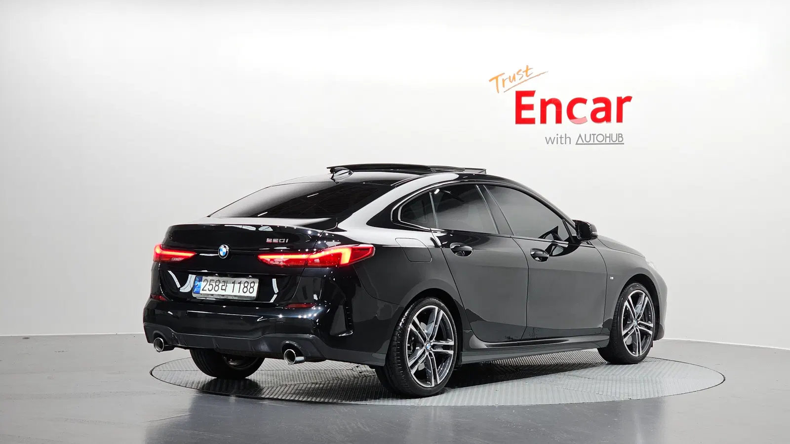 BMW Série 2 GranCoupé (F44) 220i M Sport 2021 — photo 1 sur 32