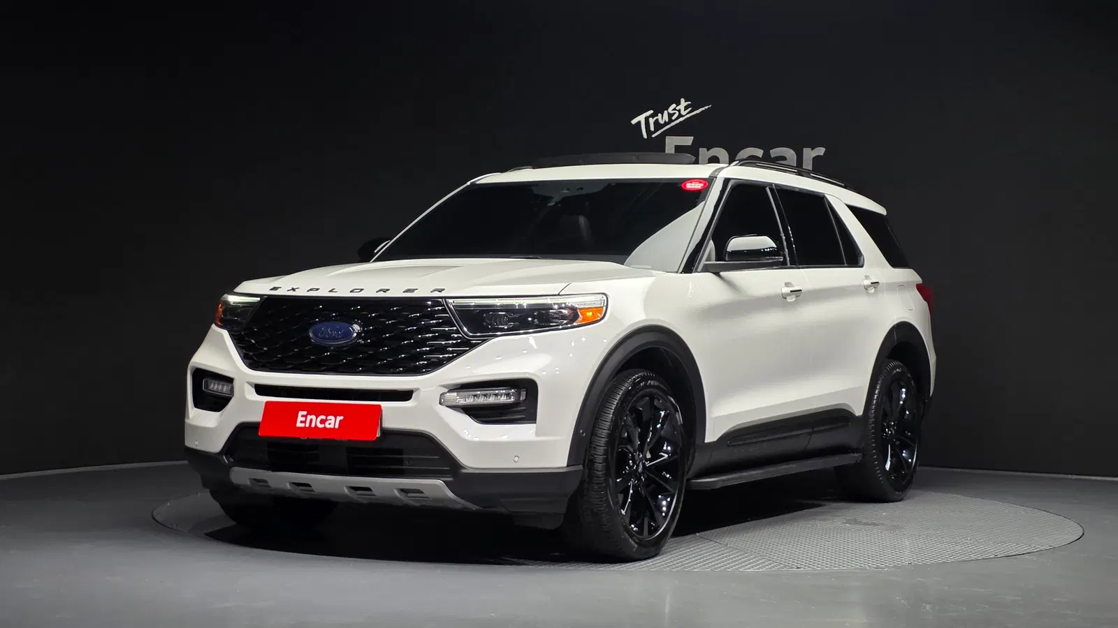 Ford Explorer 6e génération 3.0 Platinum 4WD 2022 — photo 1 sur 35