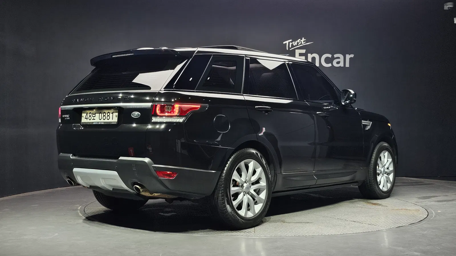 Land Rover Range Rover Sport 2e génération 3.0 SDV6 HSE 2016 — photo 1 sur 40