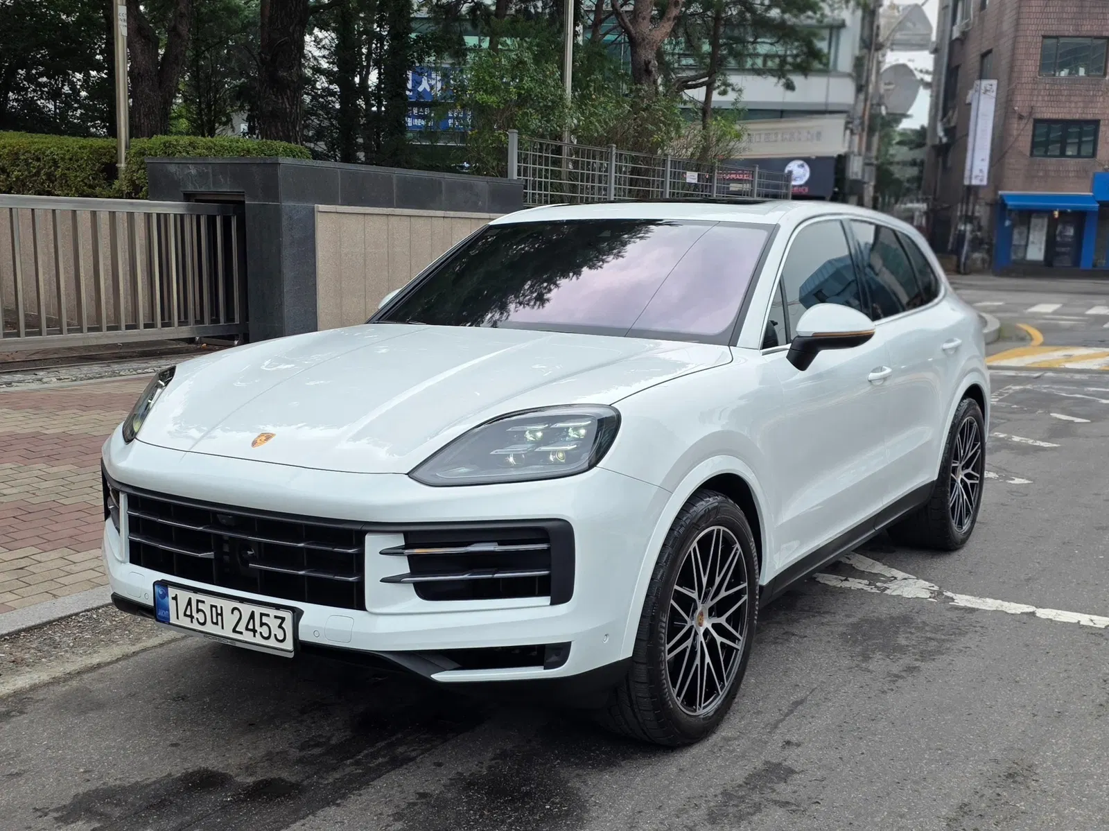 Porsche Cayenne (PO536) 3.0 2024 — photo 1 sur 26