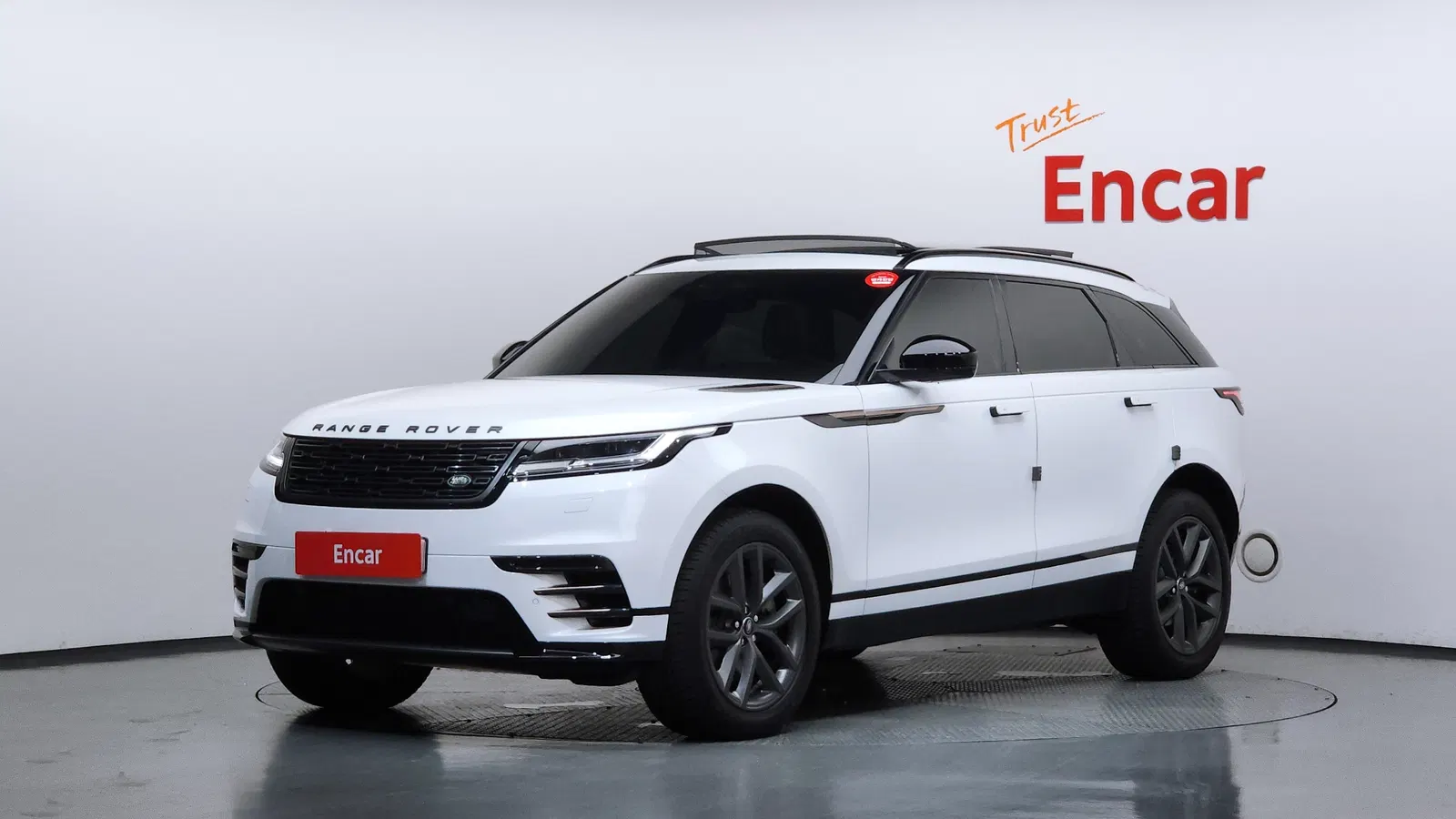 Land Rover Range Rover Velar 2.0 P250 Dynamic SE 2025 — photo 1 sur 34