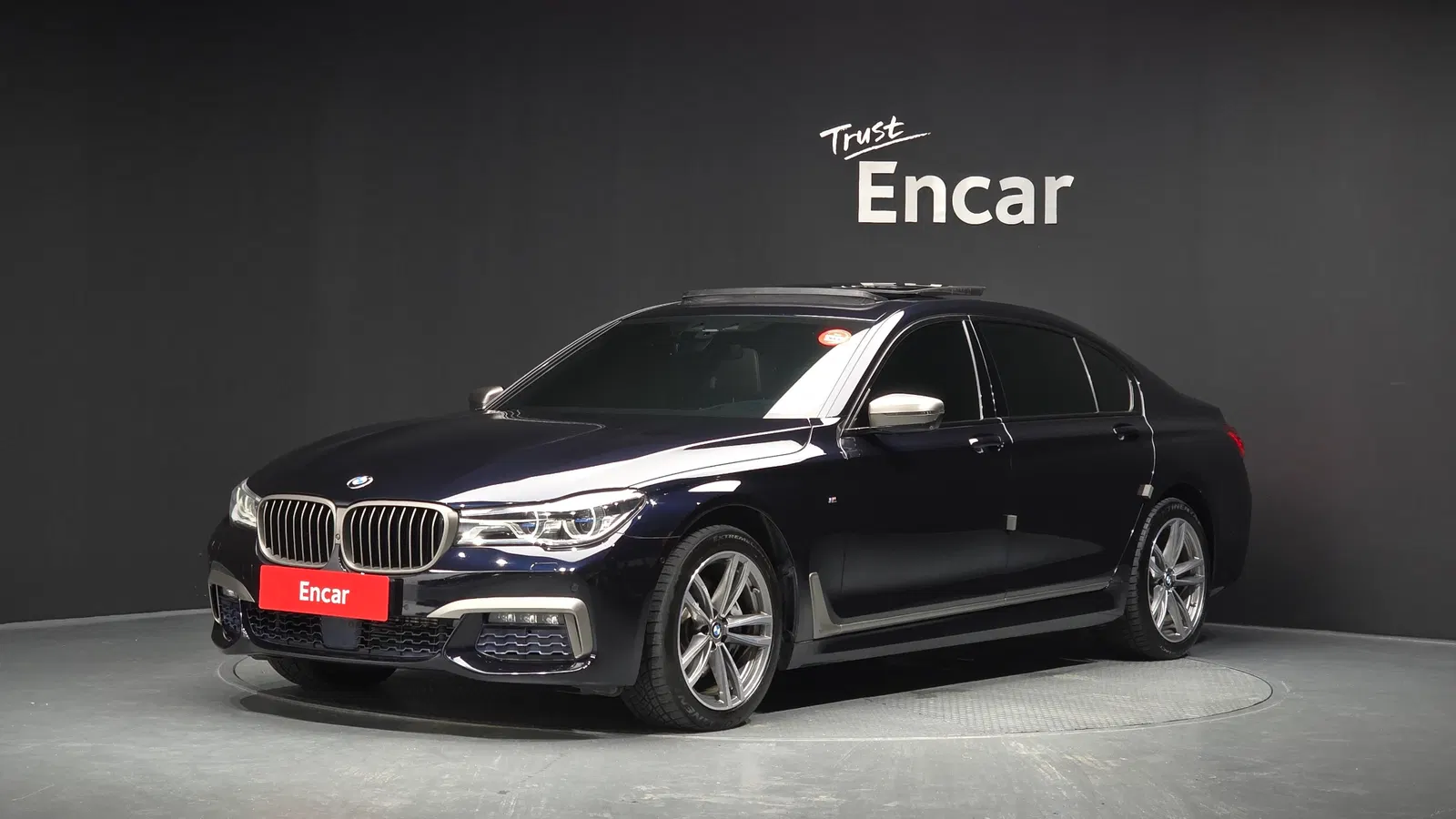 BMW Série 7 (G11) 740Ld xDrive M Sport 2018 — photo 1 sur 37