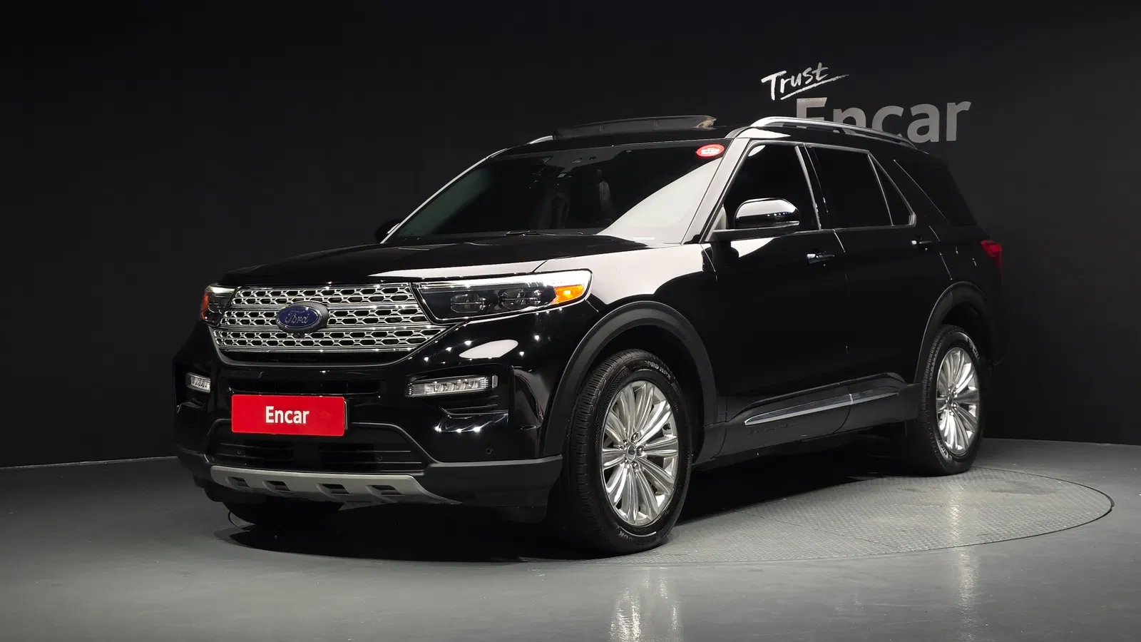 Ford Explorer 6e génération 3.3 Hybride 2022 — photo 1 sur 42