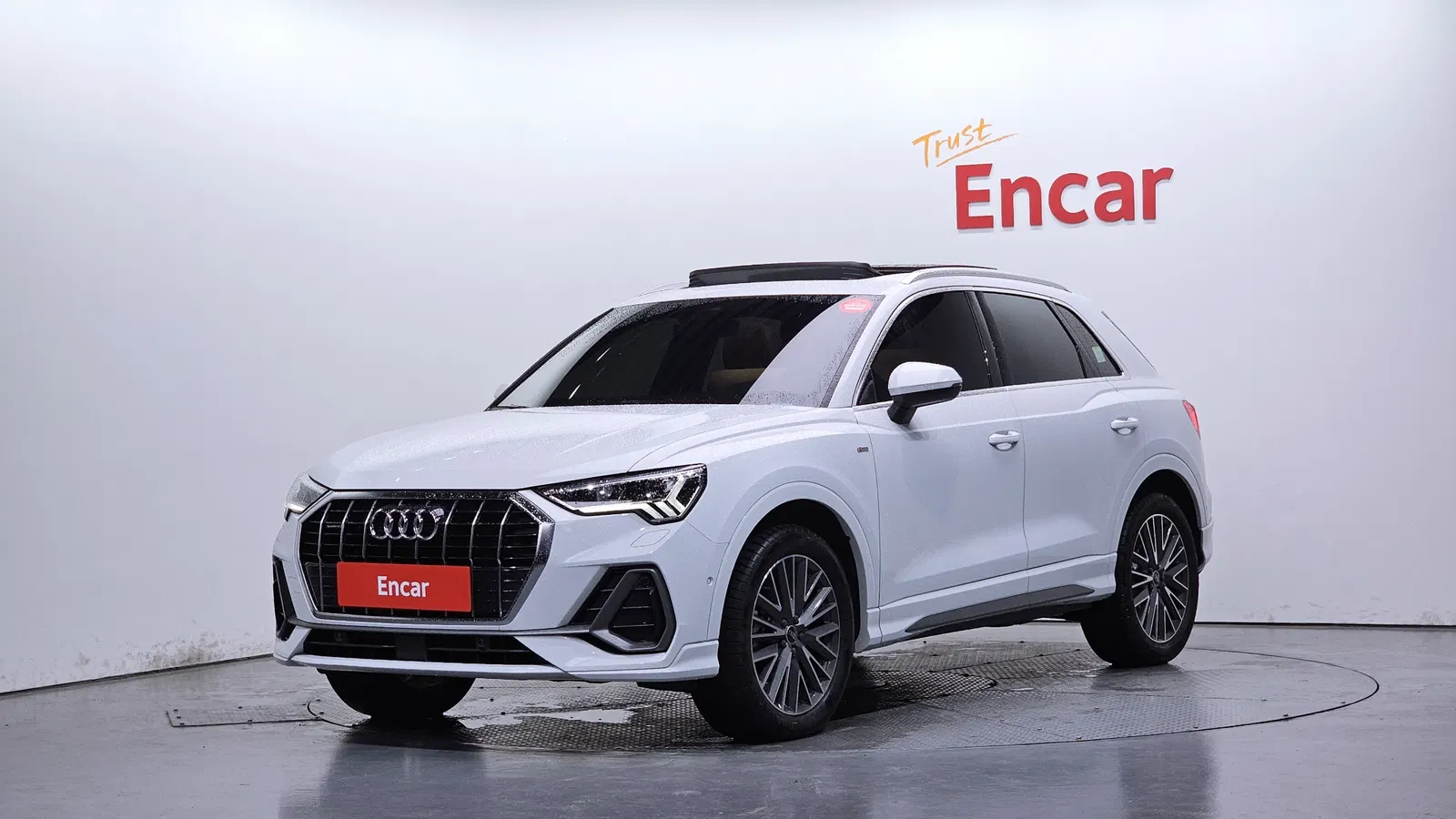 Audi Q3 (F3) 35 TDI Quattro Premium 2023 — photo 1 sur 30