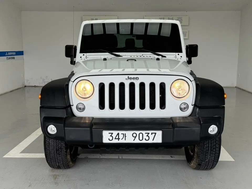 Jeep Wrangler (JK) 3.6 Rubicon 4 portes 2017 — photo 1 sur 25