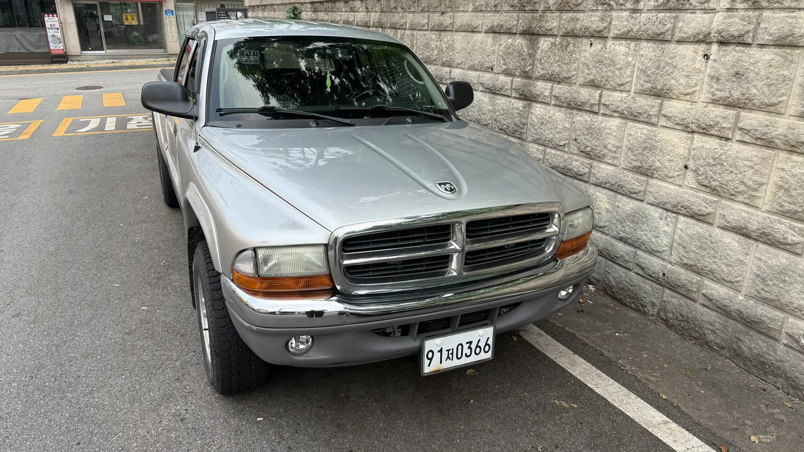 Dodge Dakota QUAD CAB 4X4 2004 — photo 1 sur 16