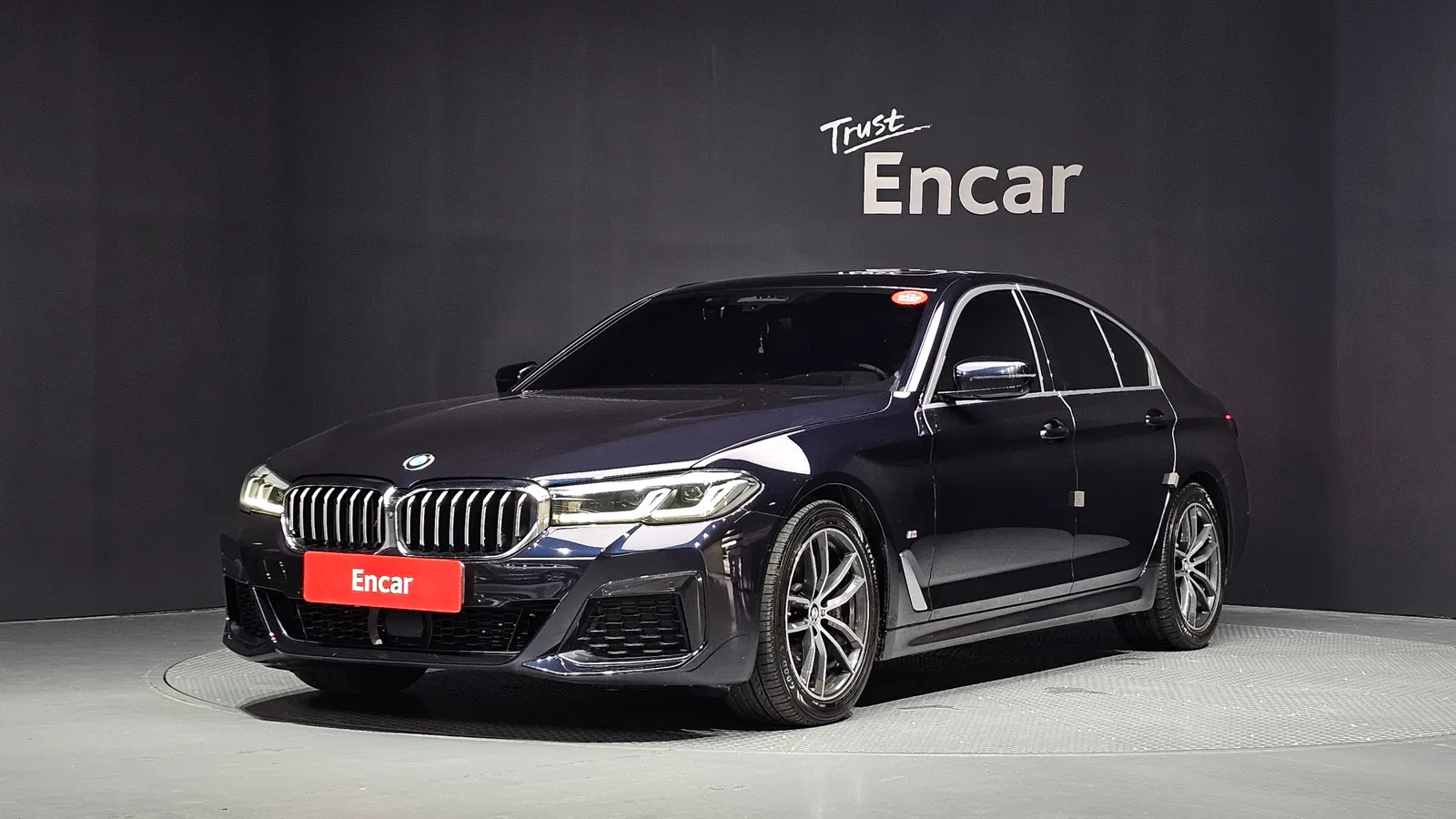 BMW Série 5 (G30) 523d xDrive M Sport 2021 — photo 1 sur 20
