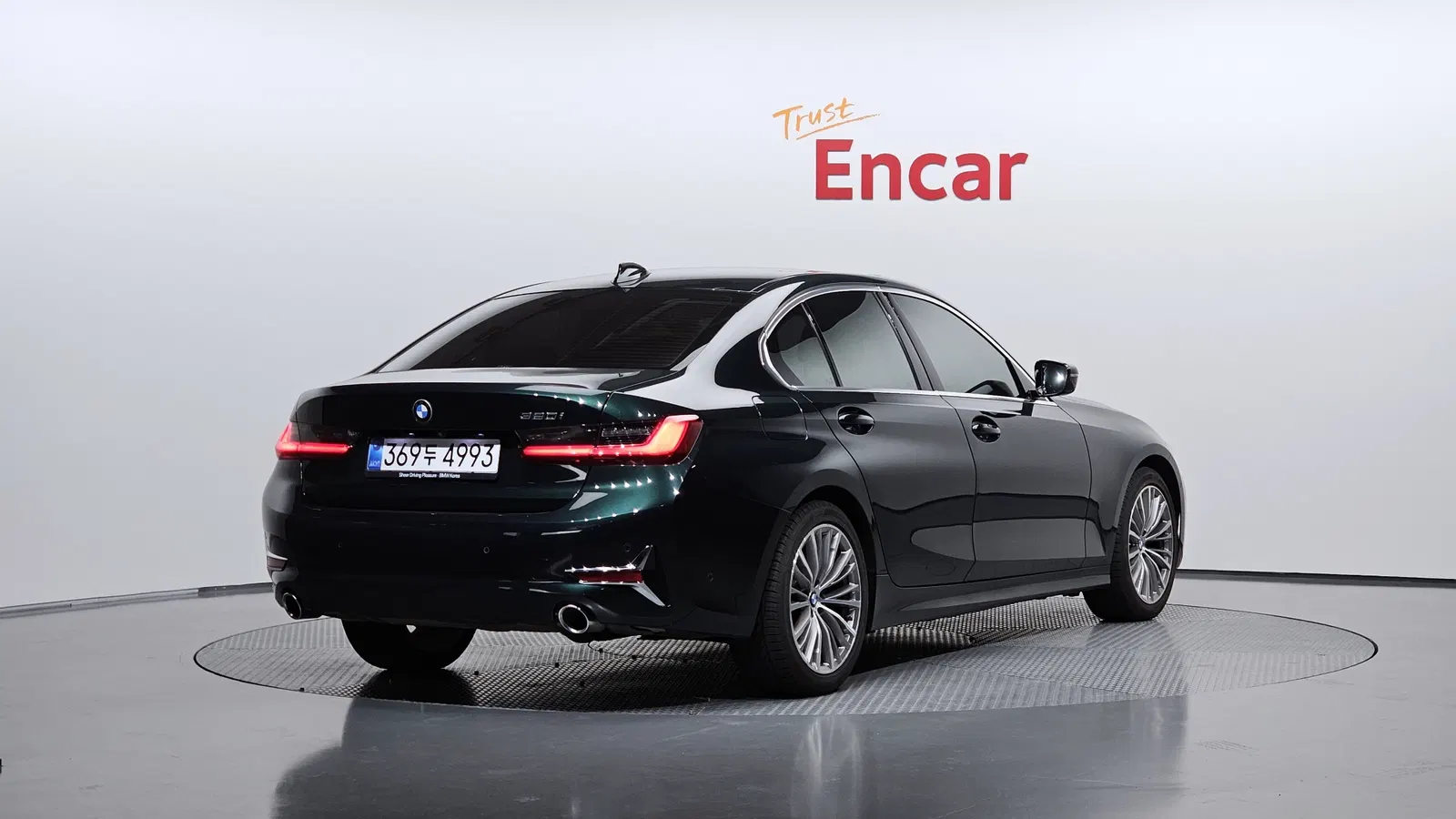 BMW Série 3 (G20) 320i Luxury 2020 — photo 1 sur 39