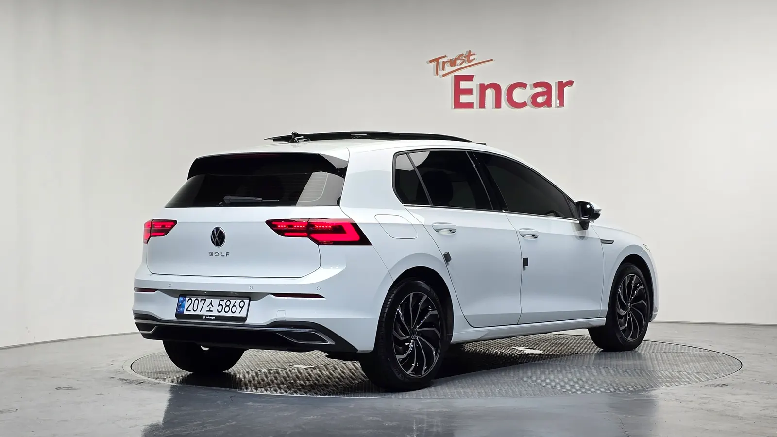 Volkswagen Golf 8e génération 2.0 TDI Prestige 2024 — photo 1 sur 32