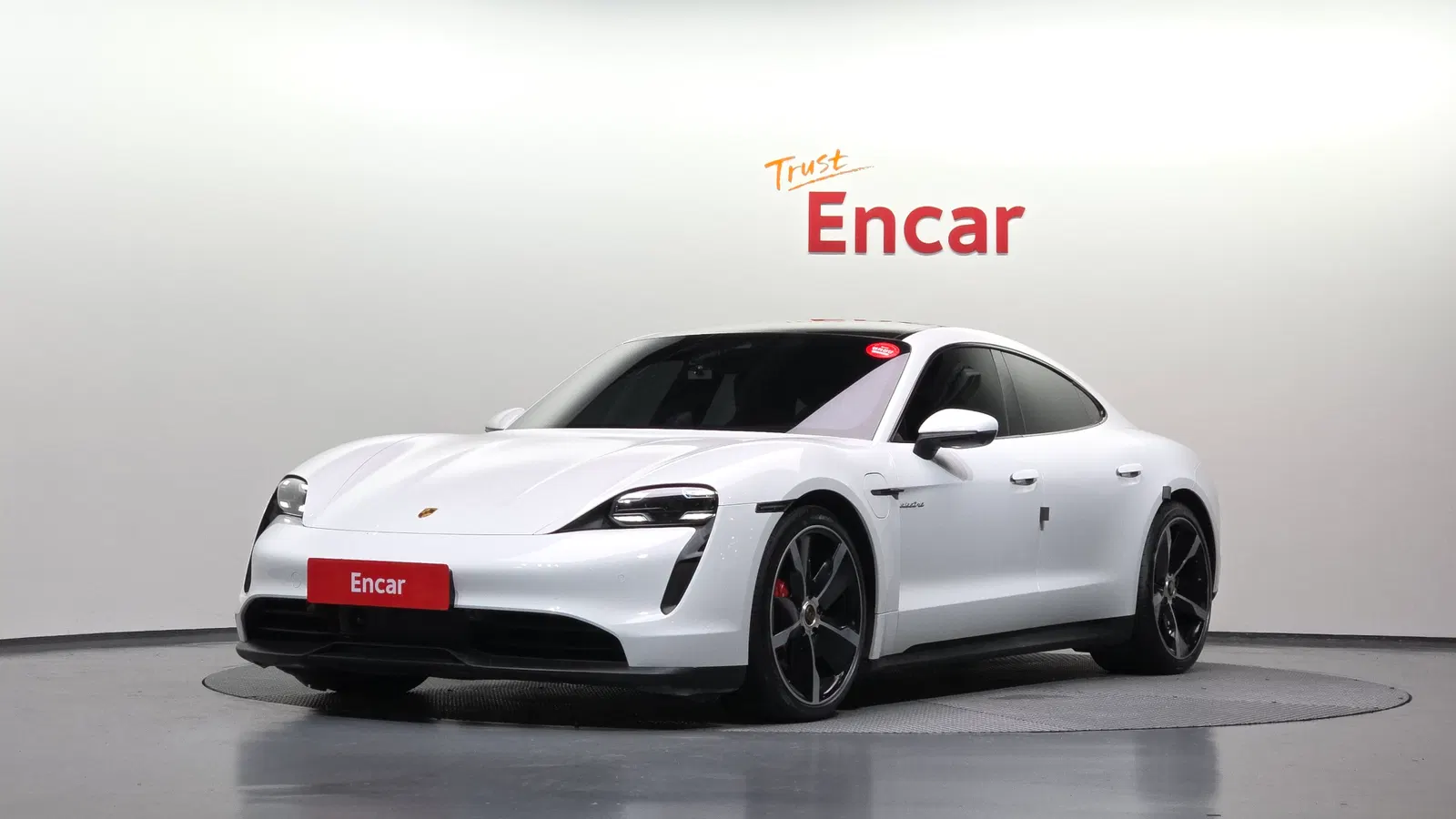 Porsche Taycan 4S 2021 — photo 1 sur 20