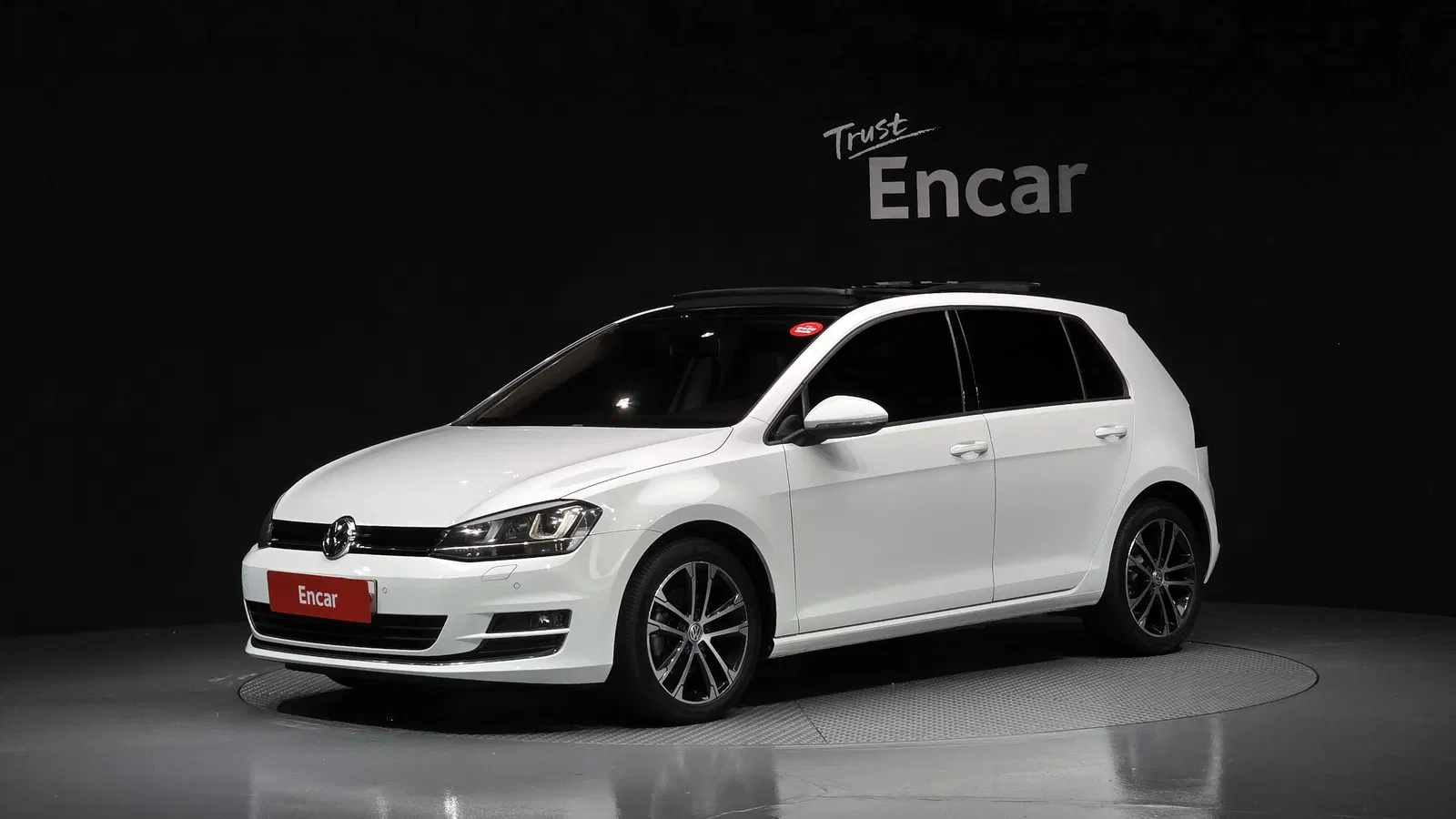Volkswagen Golf 7e génération 2.0 TDI Premium 2015 — photo 1 sur 26