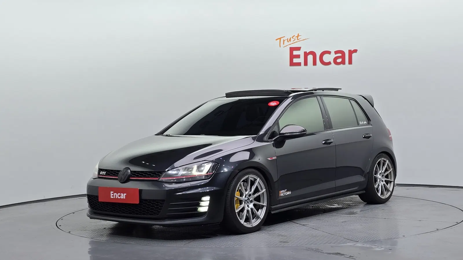 Volkswagen Golf 7e génération 2.0 GTI 2016 — photo 1 sur 20