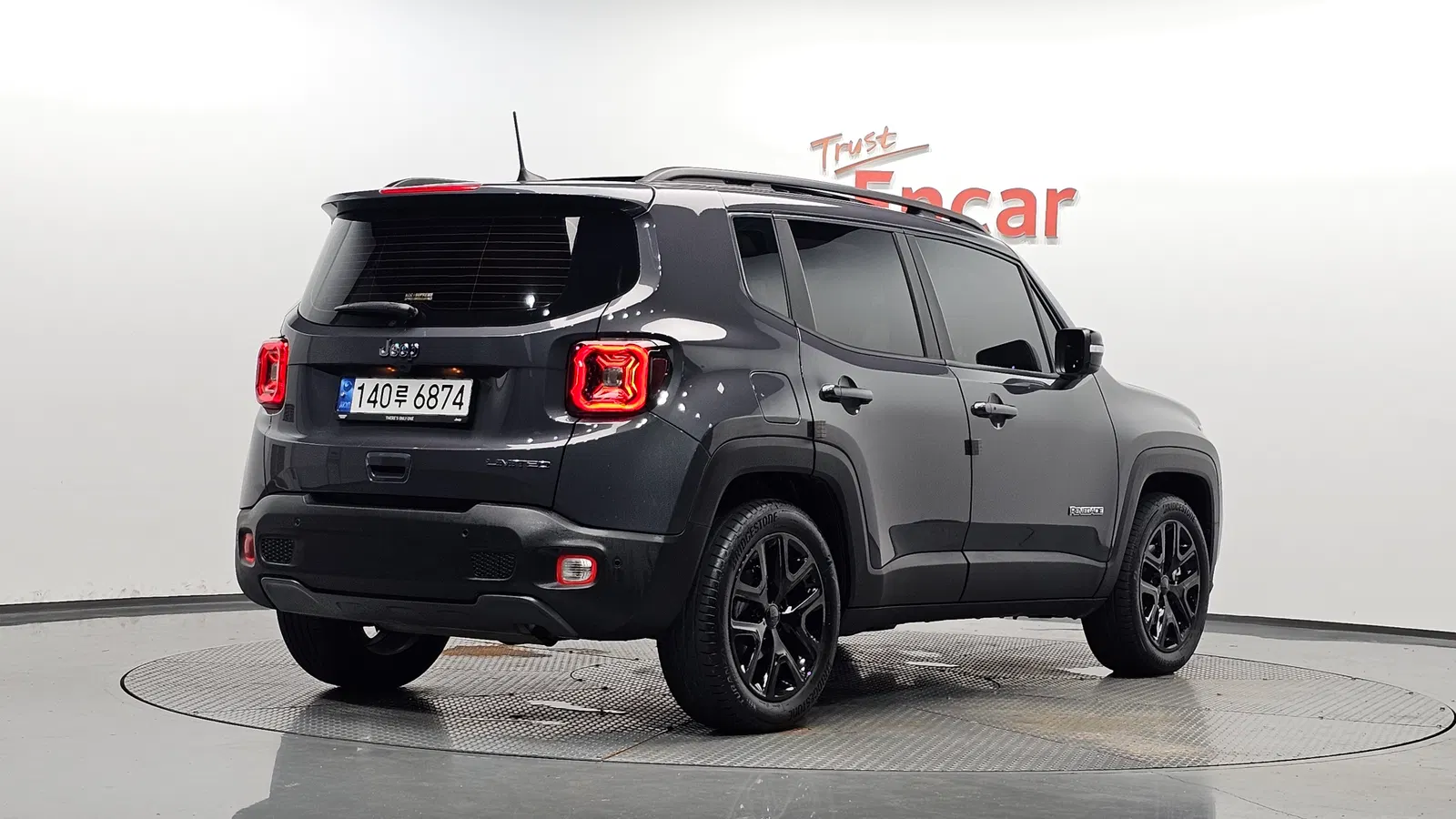Jeep Renegade 1.3 Limited 2023 — photo 1 sur 38