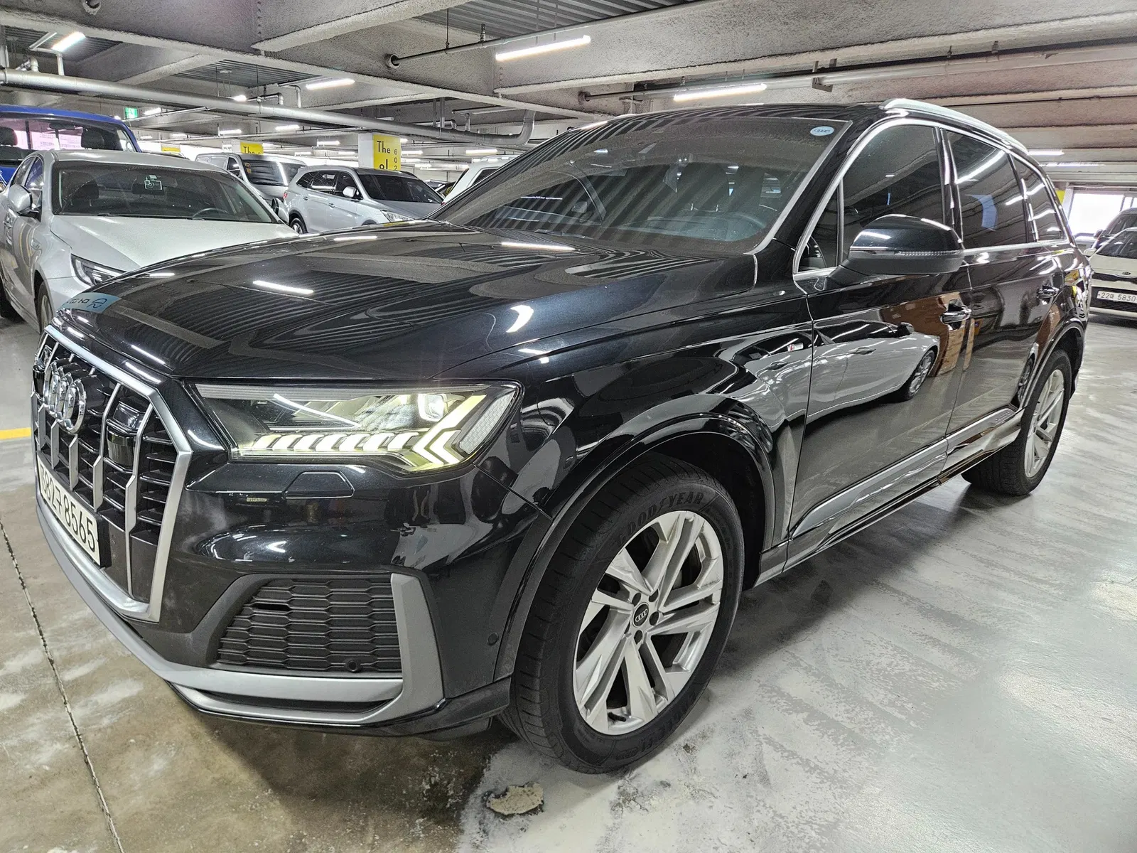Audi Q7 (4M) 45 TDI Quattro Premium 2022 — photo 1 sur 26
