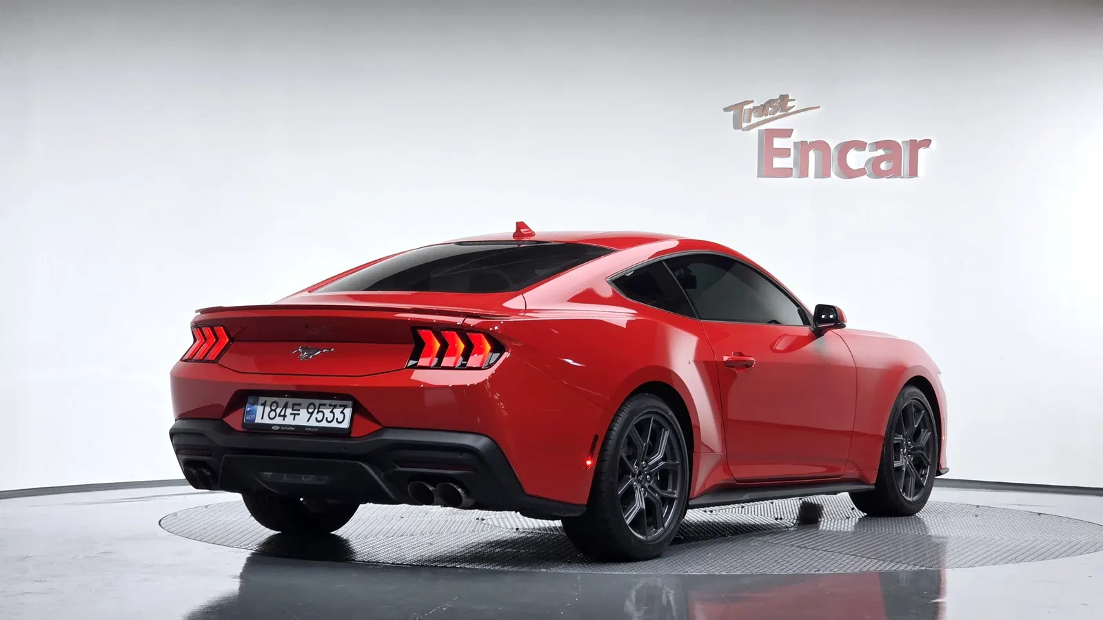 Ford Mustang 7e génération 2.3 EcoBoost Premium Coupé 2024 — photo 1 sur 33