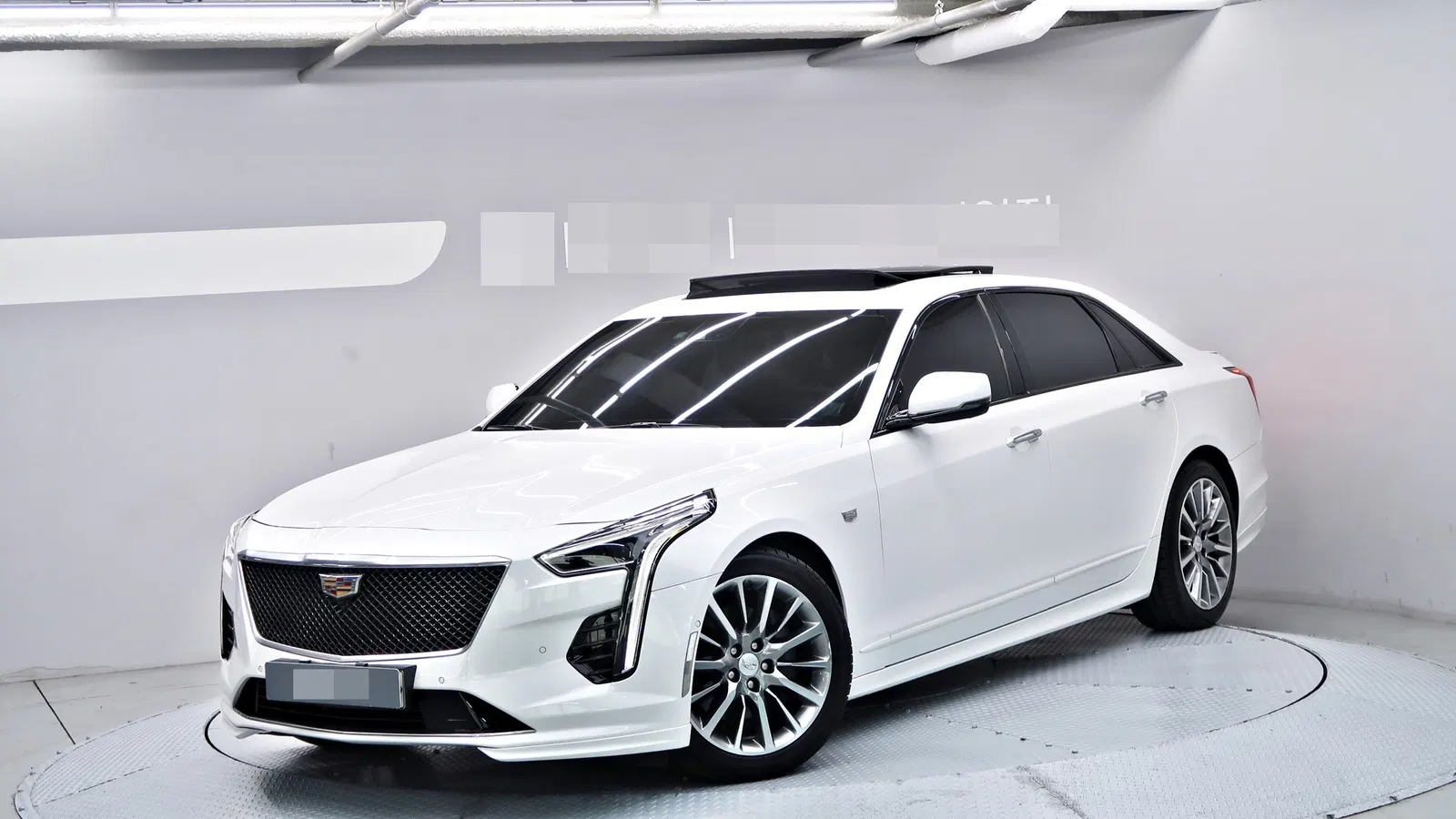 Cadillac CT6 3.6 Platinum AWD 2019 — photo 1 sur 26