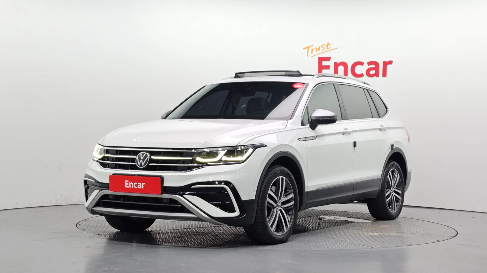Volkswagen Tiguan Allspace 2.0 TSI Prestige 2023 — photo 1 sur 42