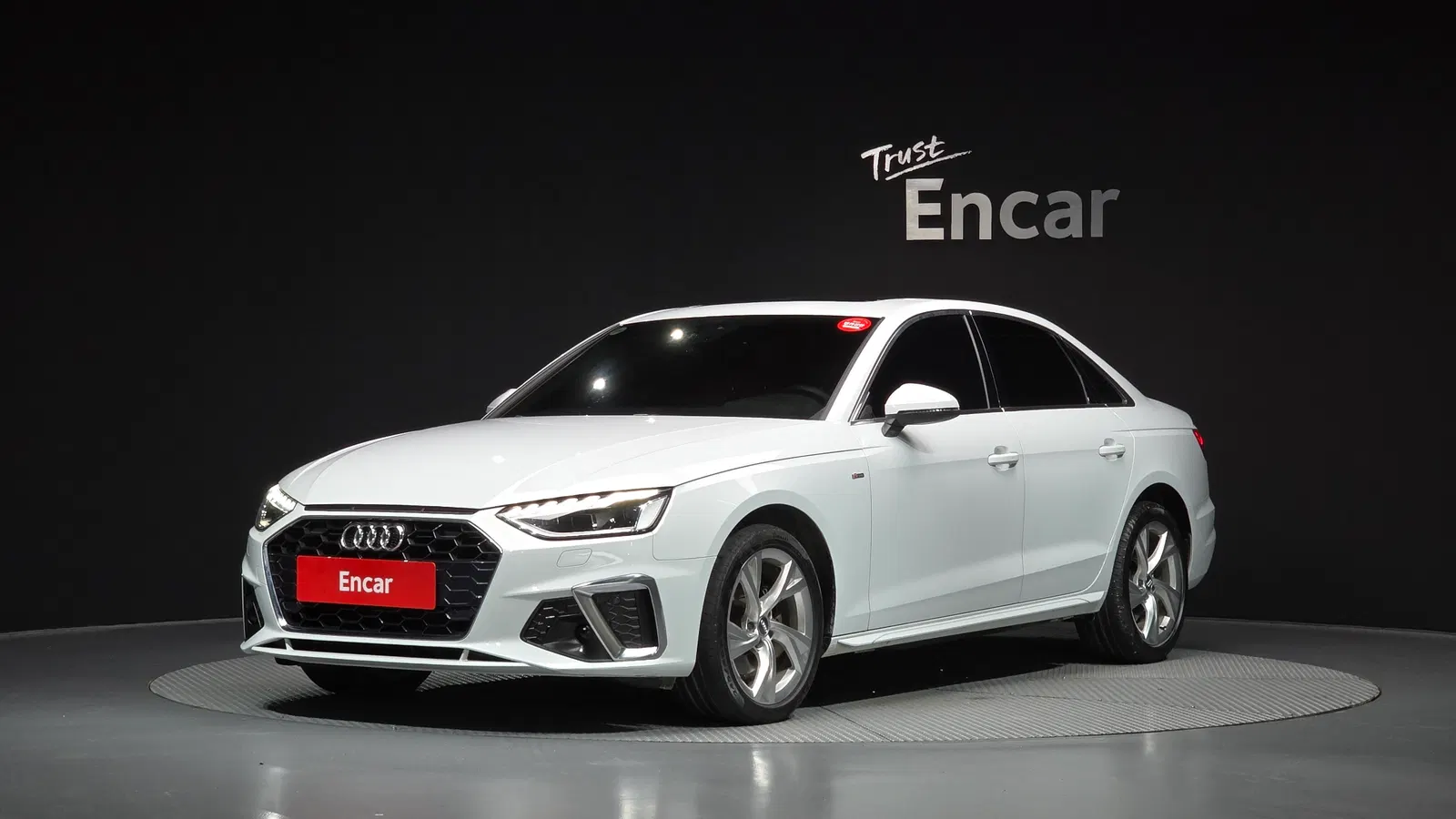 Audi A4 (B9) 35 TDI Premium 2021 — photo 1 sur 33