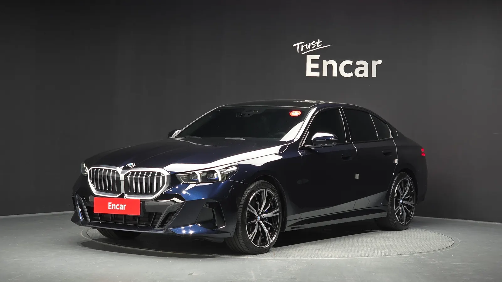 BMW Série 5 (G60) 530i xDrive M Sport 2026 — photo 1 sur 42