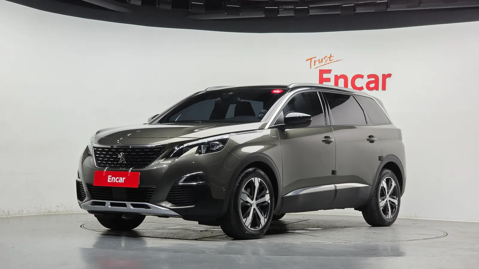 Peugeot 5008 2e génération 1.6 BlueHDi GT Line 2019 — photo 1 sur 38