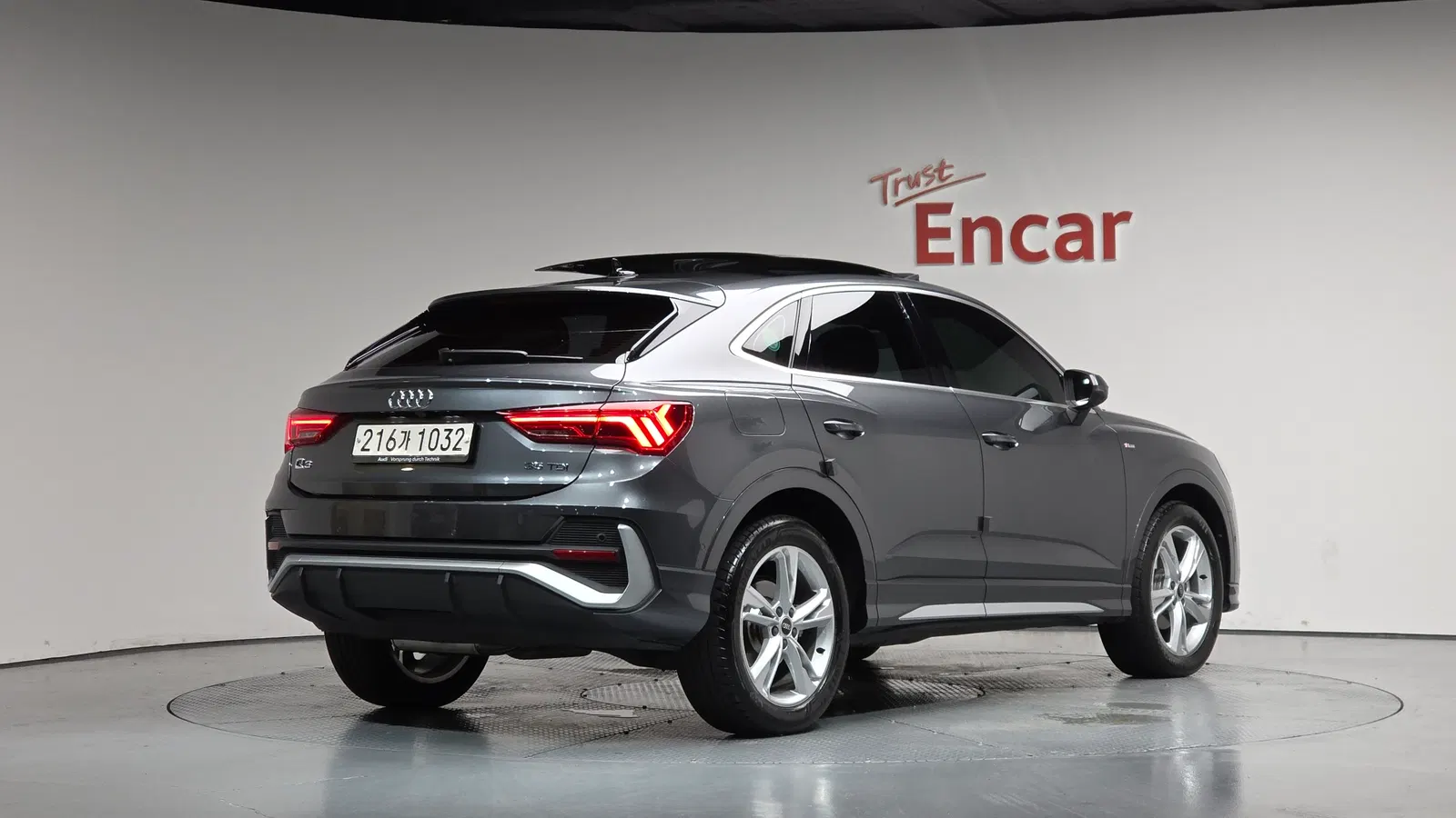 Audi Q3 (F3) 35 TDI Premium Sportback 2023 — photo 1 sur 38