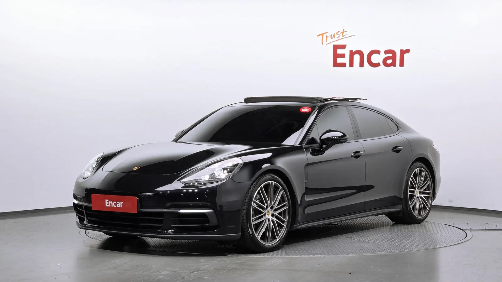 Porsche Panamera (971) 3.0 AWD 2018 — photo 1 sur 20